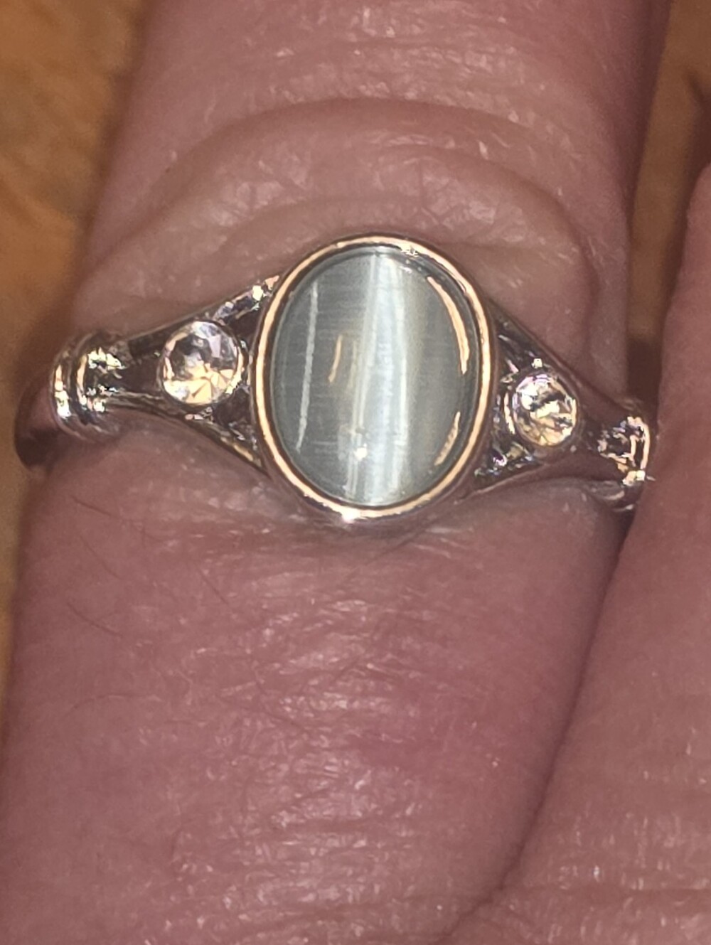 Size 10 Silver Tone Blue Stone Statement Ring